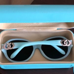 TIFFANY & CO. SUNGLASSES 😎💍🕶